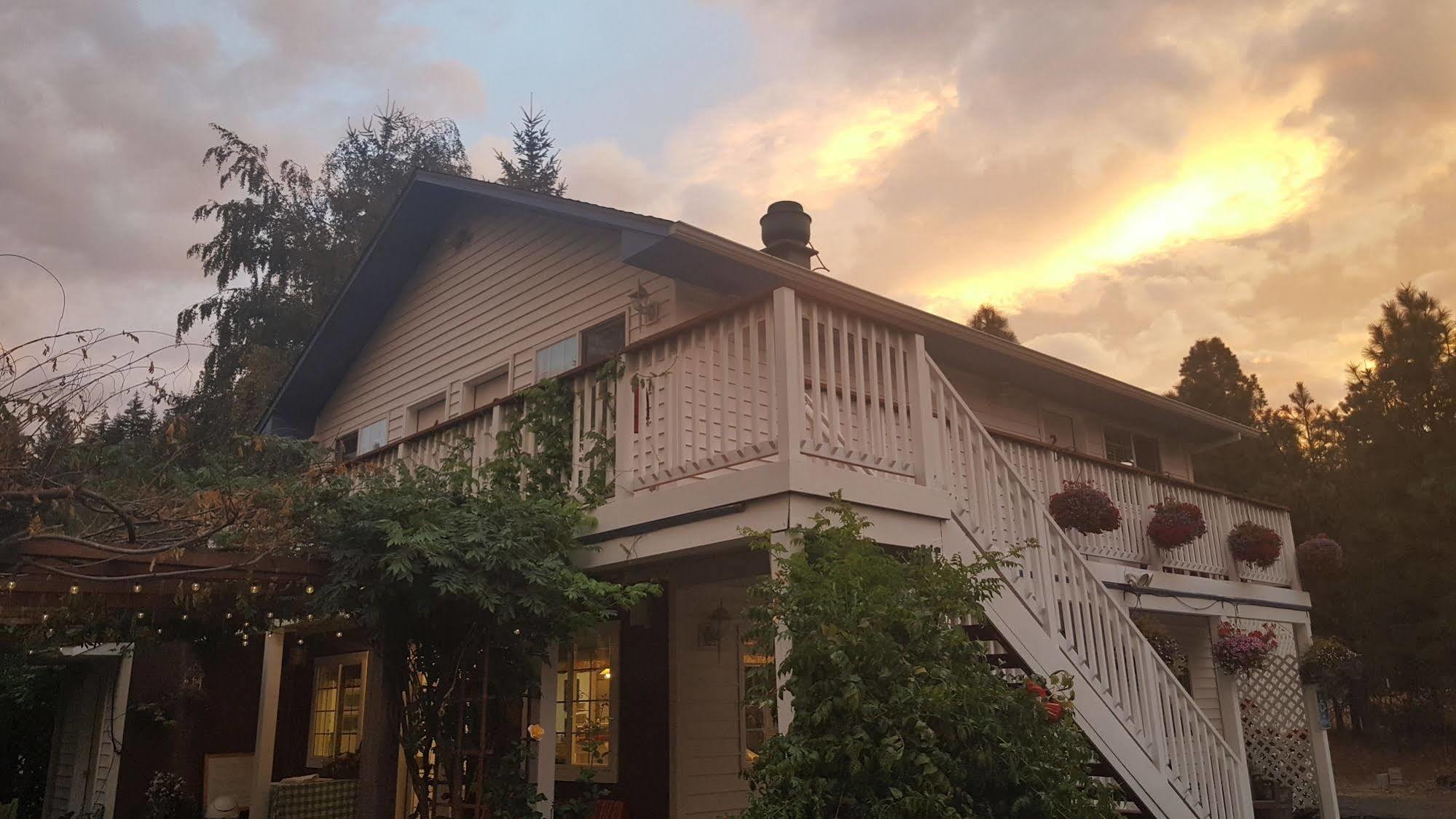 Rubyjune Inn White Salmon Eksteriør bilde